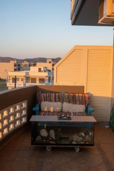 Smell Of The Sea Apartment Kissamos Exterior photo